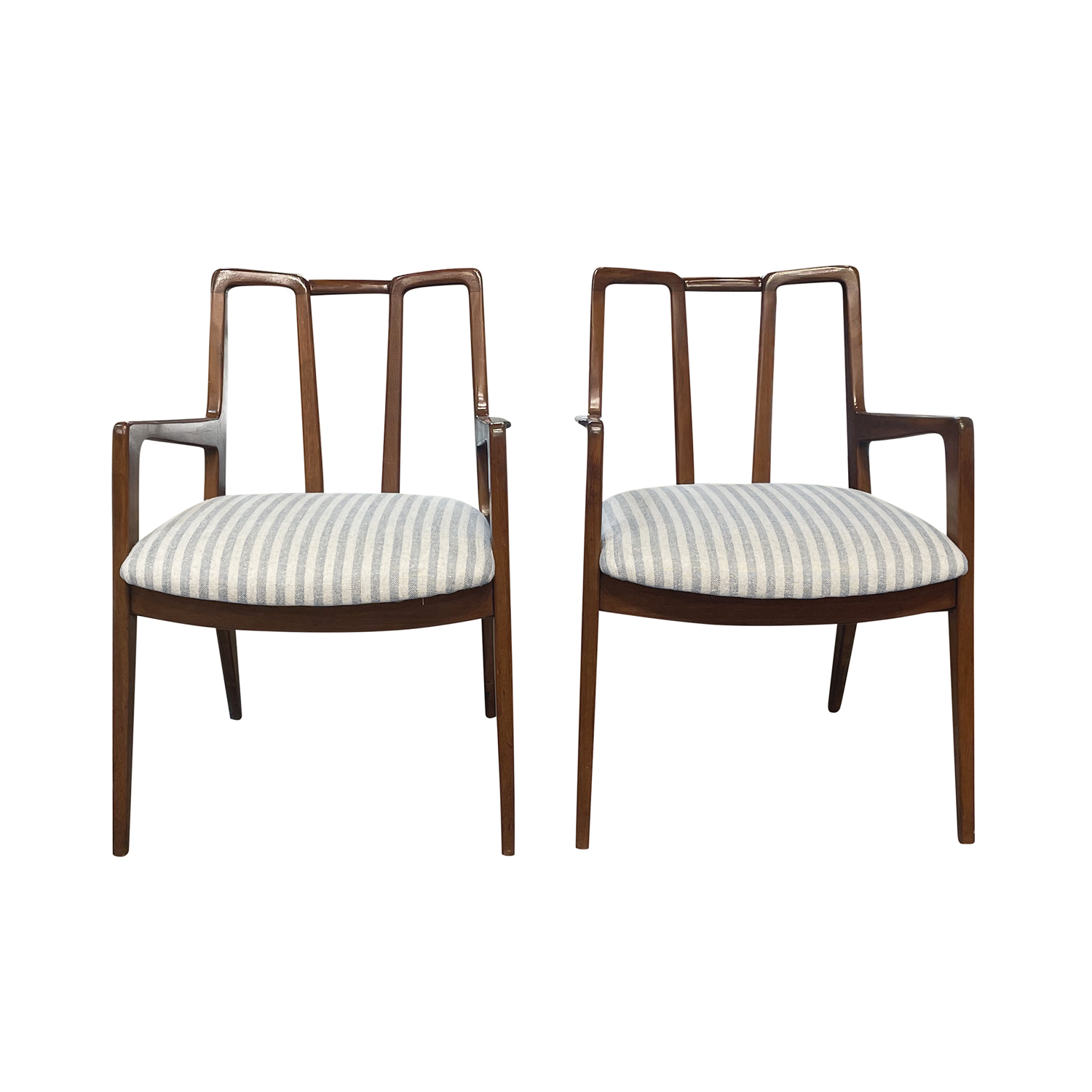 20th Century American Pair of Walnut Armchairs – Dining Chairs by John Stuart